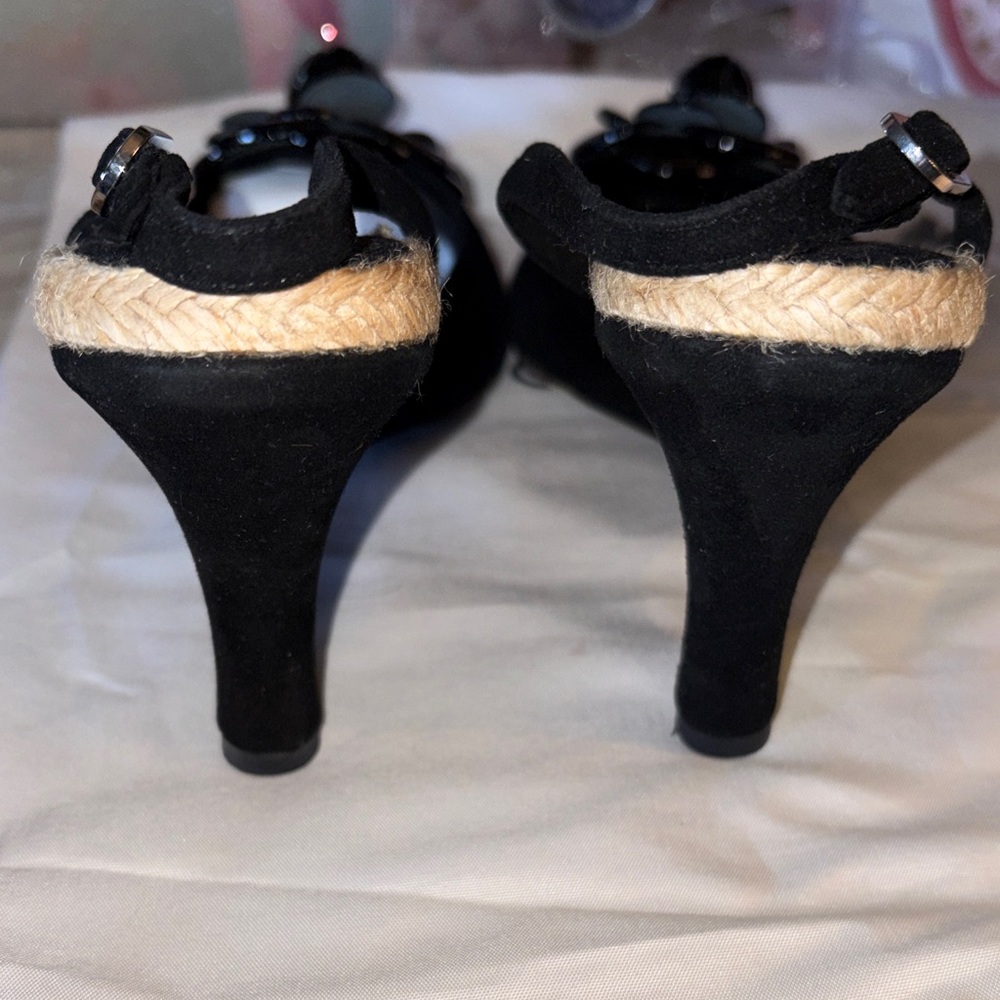 CHANEL Black Espadrille Sandals - Picture 5 of 9